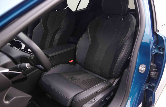 PEUGEOT_PEUGEOT_408_2550106_7.jpg