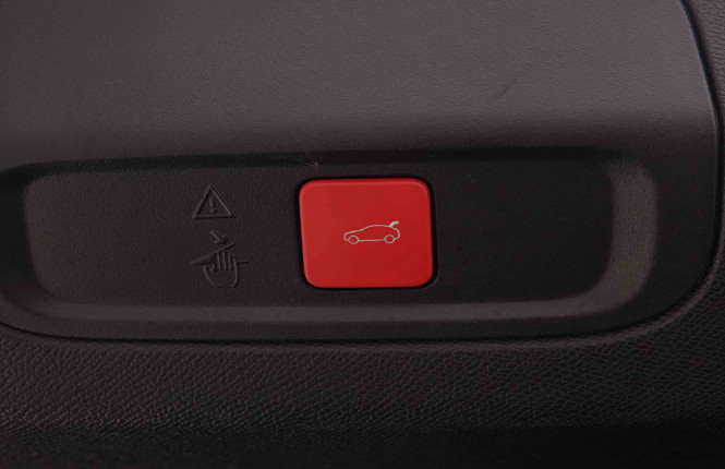 PEUGEOT_PEUGEOT_408_2550585_6.jpg PEUGEOT_PEUGEOT_408_2550585_6.jpg