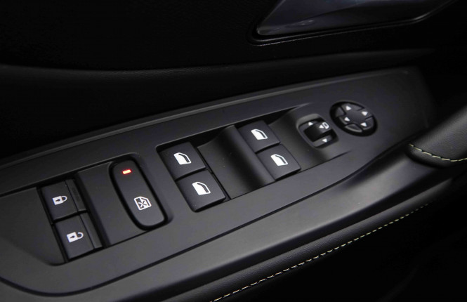 PEUGEOT_PEUGEOT_408_2550586_20.jpg PEUGEOT_PEUGEOT_408_2550586_20.jpg