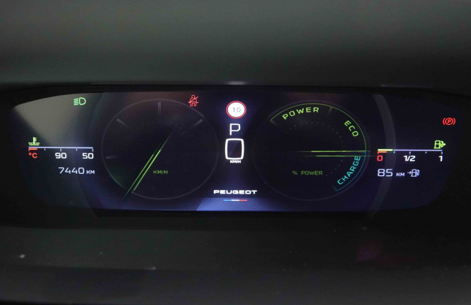 PEUGEOT_PEUGEOT_408_2652265_16.jpg PEUGEOT_PEUGEOT_408_2652265_16.jpg