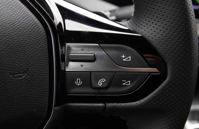 PEUGEOT_PEUGEOT_408_2652265_20.jpg PEUGEOT_PEUGEOT_408_2652265_20.jpg