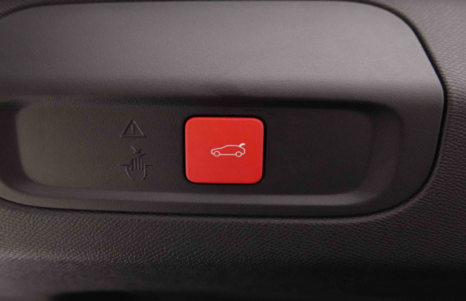 PEUGEOT_PEUGEOT_408_2652265_6.jpg PEUGEOT_PEUGEOT_408_2652265_6.jpg