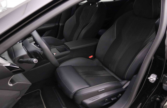 PEUGEOT_PEUGEOT_408_2652265_7.jpg PEUGEOT_PEUGEOT_408_2652265_7.jpg