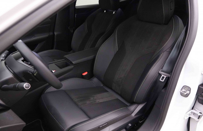 PEUGEOT_PEUGEOT_408_2652267_7.jpg
