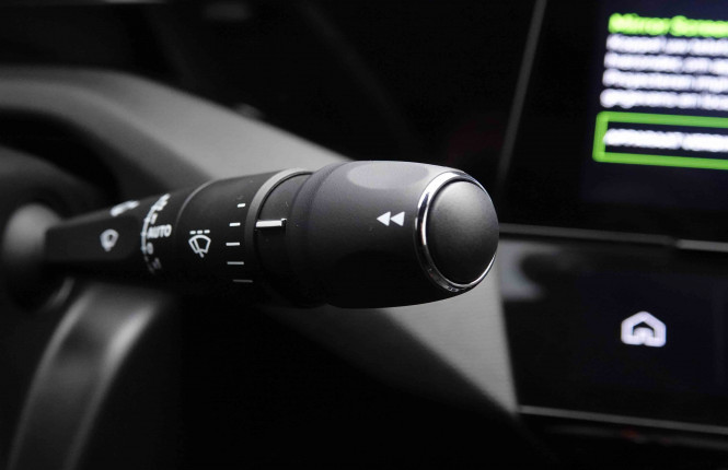 PEUGEOT_PEUGEOT_408_2652269_18.jpg PEUGEOT_PEUGEOT_408_2652269_18.jpg