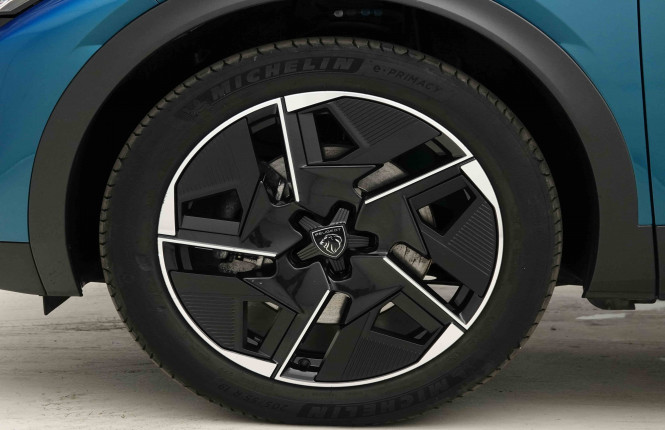 PEUGEOT_PEUGEOT_408_2653798_22.jpg
