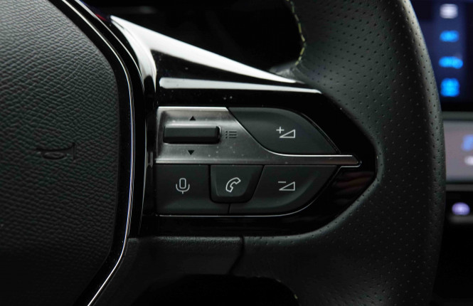 PEUGEOT_PEUGEOT_408_2653884_20.jpg PEUGEOT_PEUGEOT_408_2653884_20.jpg