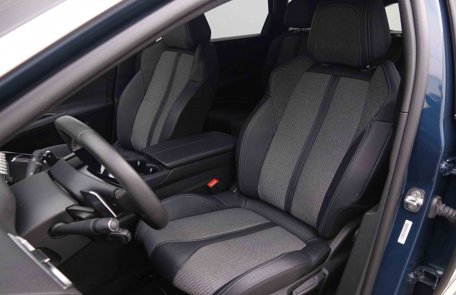 PEUGEOT_PEUGEOT_5008_2548169_7.jpg