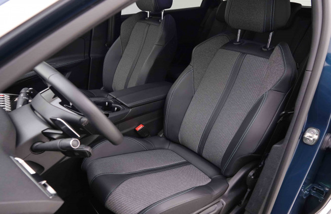 PEUGEOT_PEUGEOT_5008_2548175_7.jpg