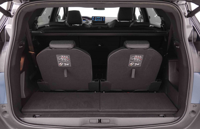 PEUGEOT_PEUGEOT_5008_2548181_6.jpg