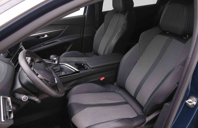 PEUGEOT_PEUGEOT_5008_2548181_8.jpg