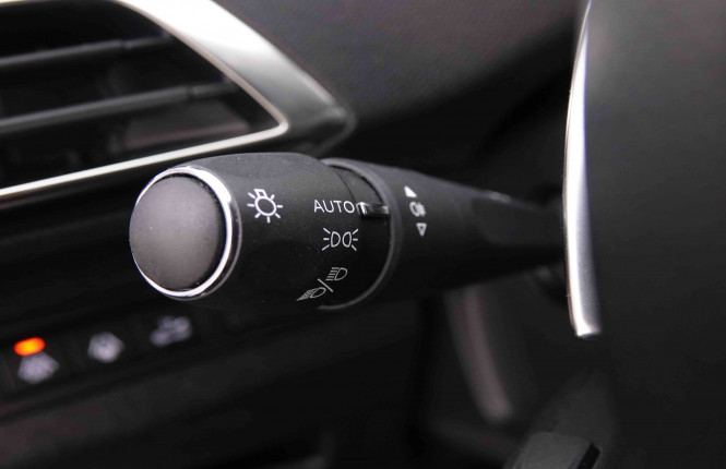 PEUGEOT_PEUGEOT_5008_2548231_17.jpg