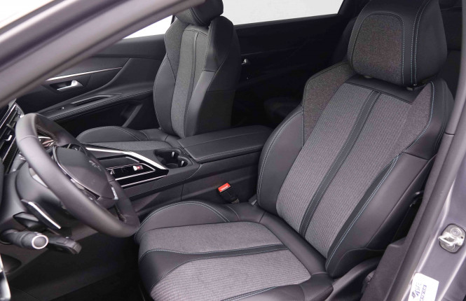 PEUGEOT_PEUGEOT_5008_2548605_8.jpg
