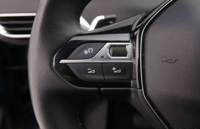 PEUGEOT_PEUGEOT_5008_2550023_19.jpg