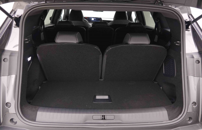 PEUGEOT_PEUGEOT_5008_2550034_5.jpg