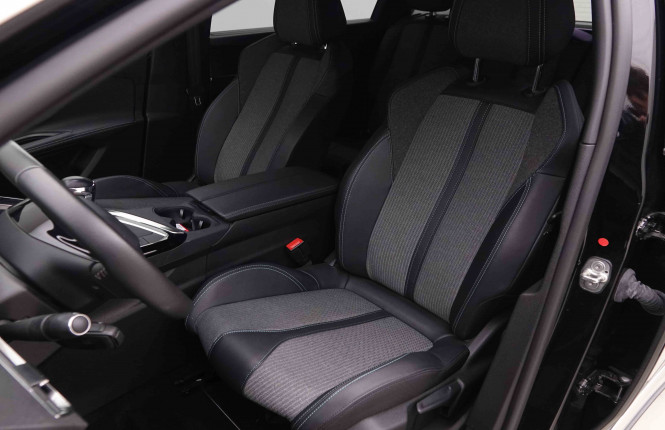 PEUGEOT_PEUGEOT_5008_2550801_7.jpg PEUGEOT_PEUGEOT_5008_2550801_7.jpg