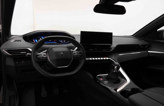 PEUGEOT_PEUGEOT_5008_2551063_9.jpg