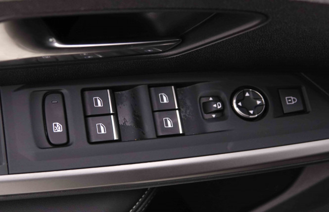 PEUGEOT_PEUGEOT_5008_2551308_21.jpg PEUGEOT_PEUGEOT_5008_2551308_21.jpg