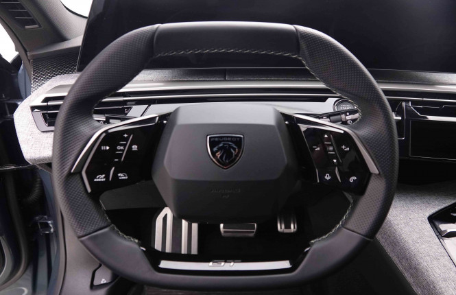 PEUGEOT_PEUGEOT_5008_2551308_9.jpg PEUGEOT_PEUGEOT_5008_2551308_9.jpg