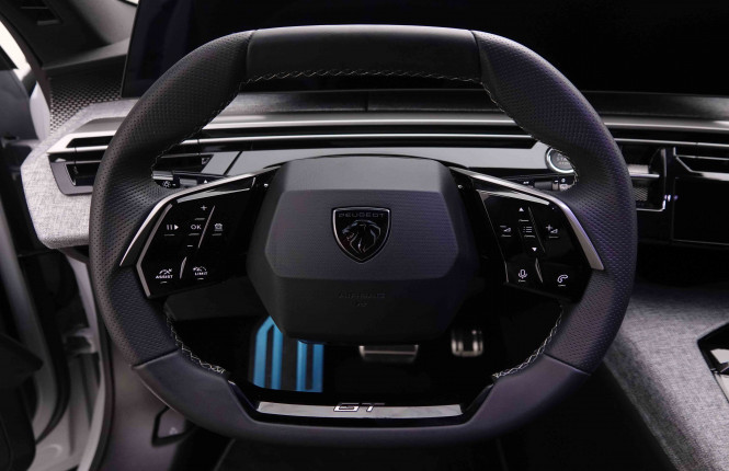 PEUGEOT_PEUGEOT_5008_2551309_9.jpg PEUGEOT_PEUGEOT_5008_2551309_9.jpg