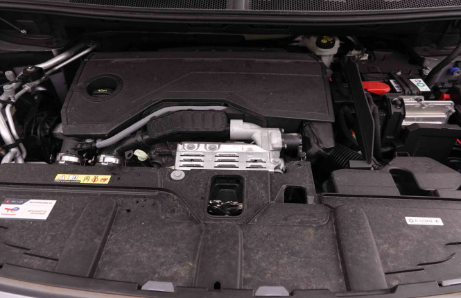 PEUGEOT_PEUGEOT_5008_2551422_19.jpg PEUGEOT_PEUGEOT_5008_2551422_19.jpg