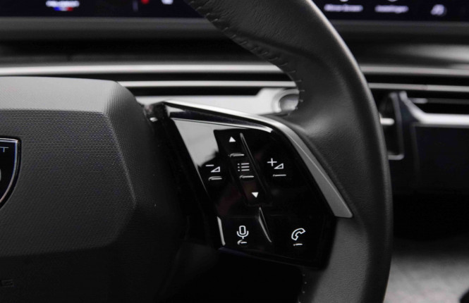 PEUGEOT_PEUGEOT_5008_2652149_18.jpg PEUGEOT_PEUGEOT_5008_2652149_18.jpg