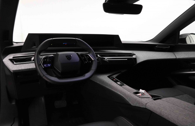 PEUGEOT_PEUGEOT_5008_2652149_7.jpg PEUGEOT_PEUGEOT_5008_2652149_7.jpg