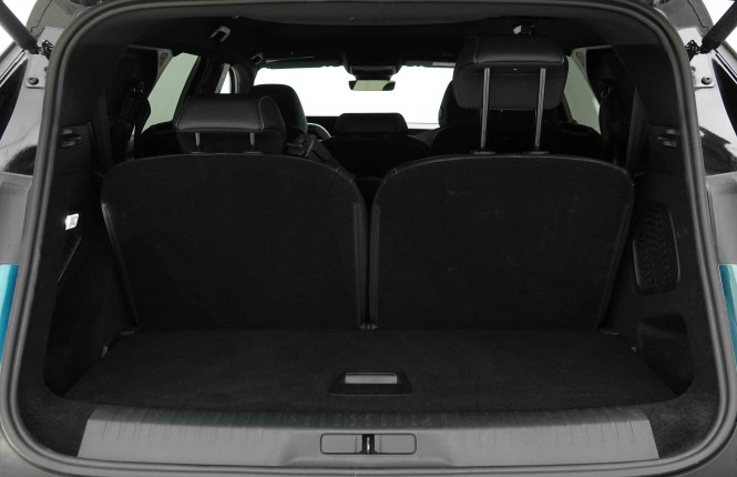 PEUGEOT_PEUGEOT_5008_2652682_5.jpg