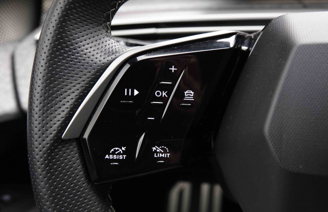 PEUGEOT_PEUGEOT_5008_2652683_20.jpg PEUGEOT_PEUGEOT_5008_2652683_20.jpg