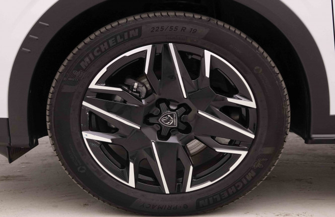 PEUGEOT_PEUGEOT_5008_2652683_23.jpg PEUGEOT_PEUGEOT_5008_2652683_23.jpg