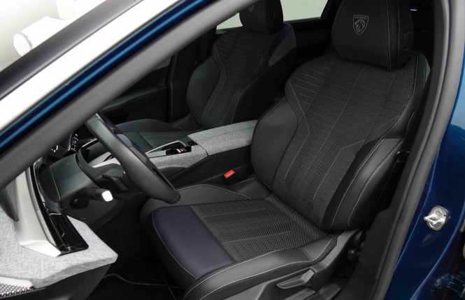 PEUGEOT_PEUGEOT_5008_2652688_8.jpg PEUGEOT_PEUGEOT_5008_2652688_8.jpg