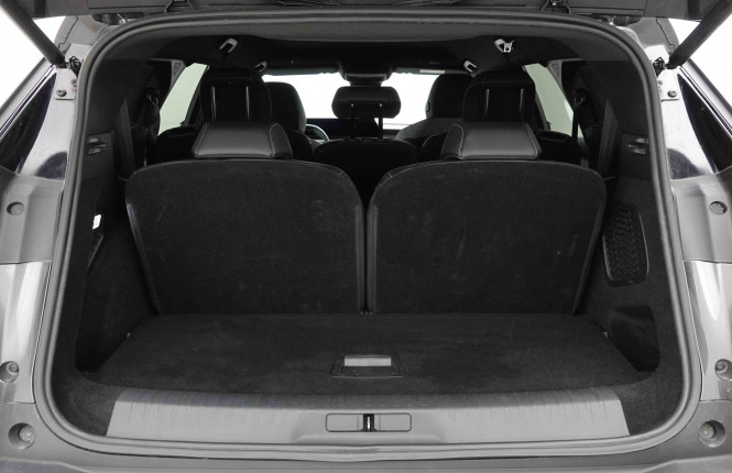 PEUGEOT_PEUGEOT_5008_2652689_5.jpg