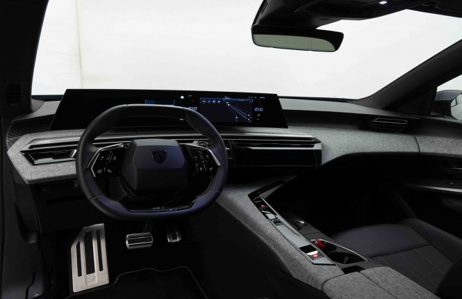 PEUGEOT_PEUGEOT_5008_2652690_8.jpg