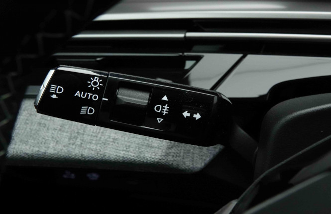 PEUGEOT_PEUGEOT_5008_2653563_17.jpg