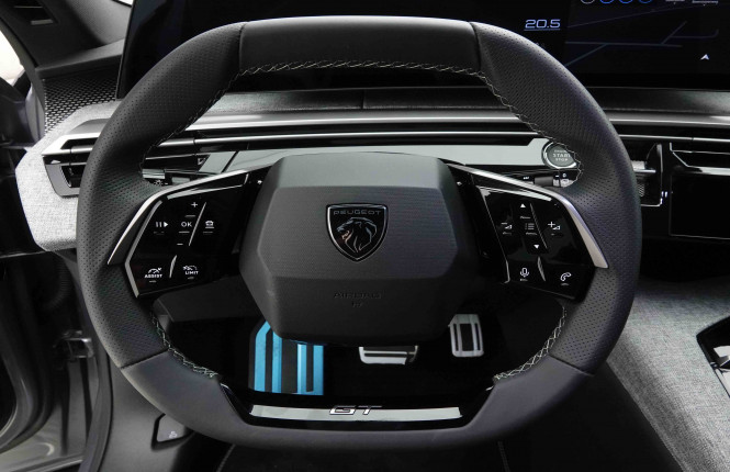PEUGEOT_PEUGEOT_5008_2653563_9.jpg