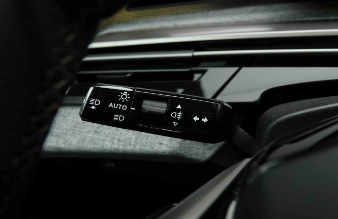 PEUGEOT_PEUGEOT_5008_2653817_17.jpg