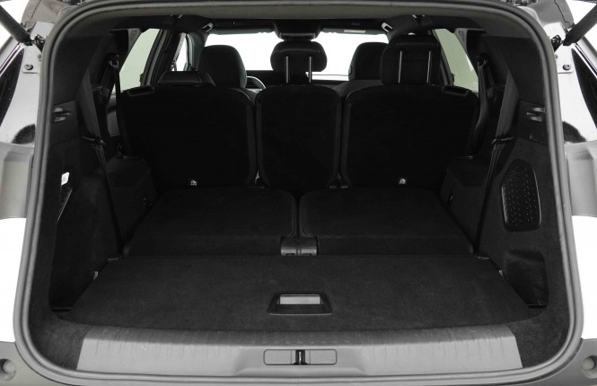 PEUGEOT_PEUGEOT_5008_2653817_5.jpg