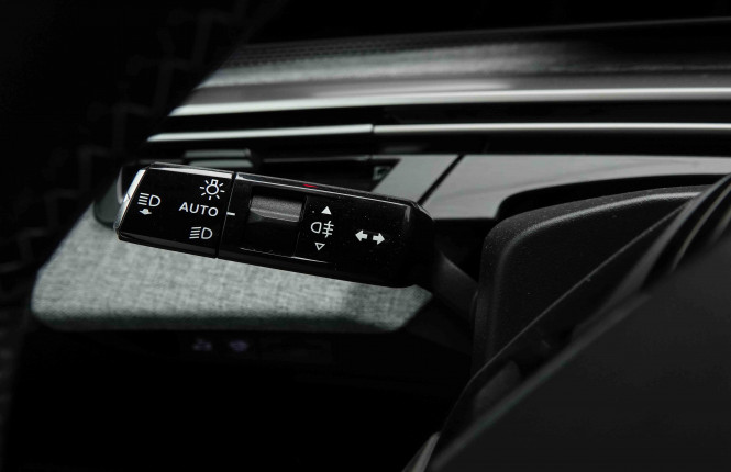 PEUGEOT_PEUGEOT_5008_2654360_16.jpg PEUGEOT_PEUGEOT_5008_2654360_16.jpg