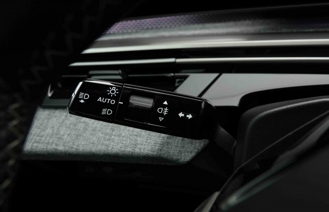 PEUGEOT_PEUGEOT_5008_2654419_16.jpg PEUGEOT_PEUGEOT_5008_2654419_16.jpg