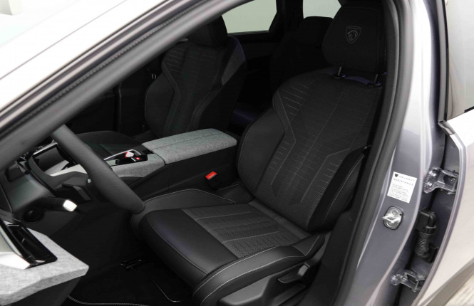 PEUGEOT_PEUGEOT_5008_2654536_7.jpg