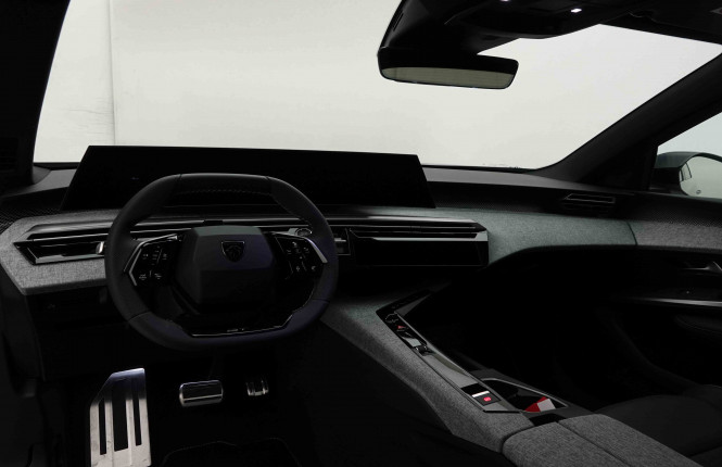 PEUGEOT_PEUGEOT_5008_2654536_8.jpg