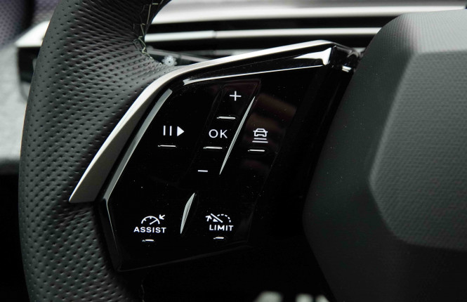 PEUGEOT_PEUGEOT_5008_2654538_20.jpg PEUGEOT_PEUGEOT_5008_2654538_20.jpg