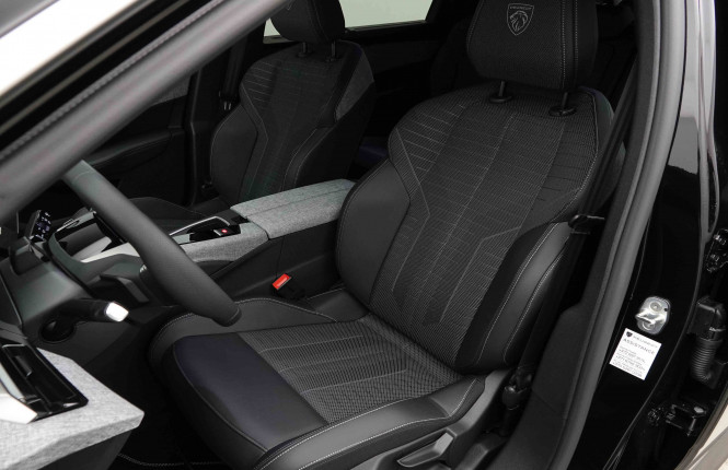 PEUGEOT_PEUGEOT_5008_2654542_7.jpg PEUGEOT_PEUGEOT_5008_2654542_7.jpg