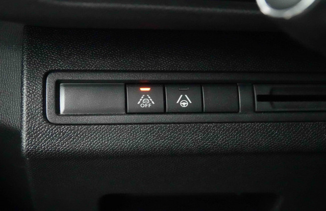 PEUGEOT_PEUGEOT_5008_2654776_22.jpg PEUGEOT_PEUGEOT_5008_2654776_22.jpg