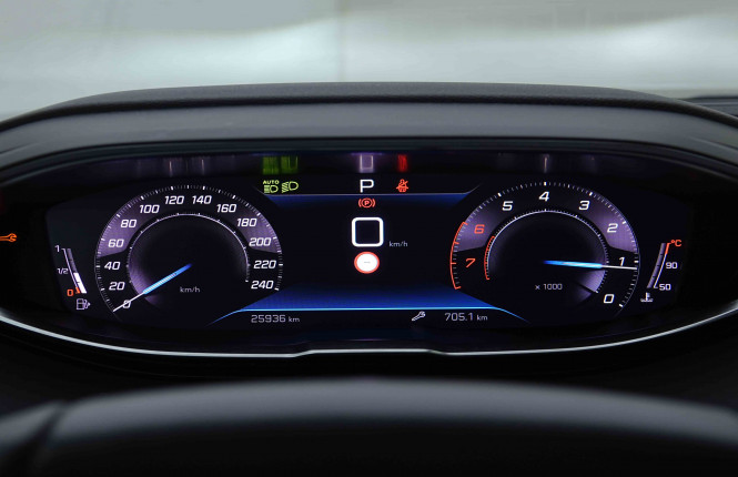 PEUGEOT_PEUGEOT_5008_2655052_15.jpg PEUGEOT_PEUGEOT_5008_2655052_15.jpg
