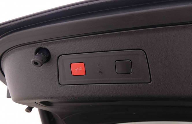 PEUGEOT_PEUGEOT_508_2548334_11.jpg