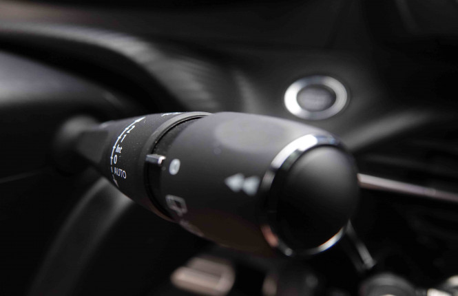PEUGEOT_PEUGEOT_E_2008_2549025_19.jpg