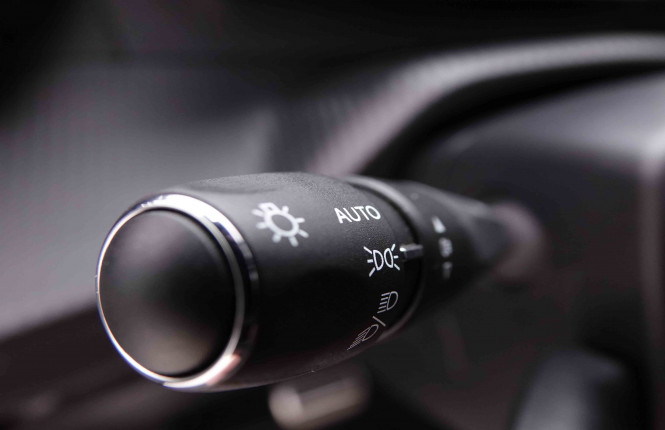 PEUGEOT_PEUGEOT_E_2008_2549029_16.jpg