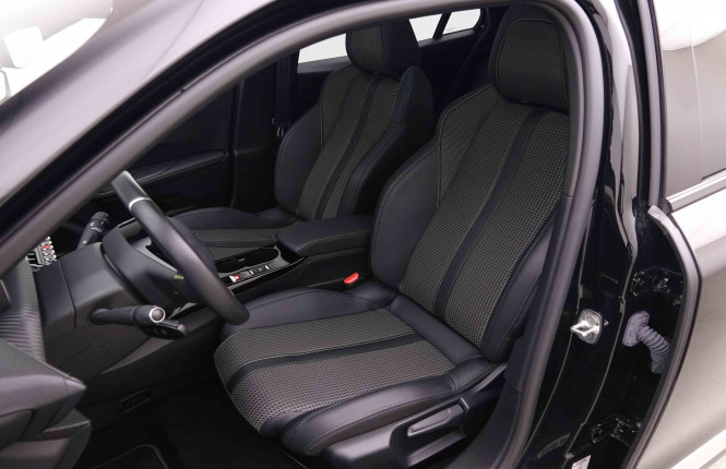 PEUGEOT_PEUGEOT_E_2008_2551548_7.jpg PEUGEOT_PEUGEOT_E_2008_2551548_7.jpg