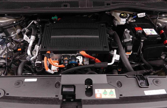 PEUGEOT_PEUGEOT_E_208_2550757_22.jpg